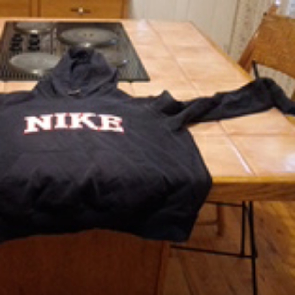 Nike hooded sweat shirt